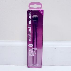 ⭐4/$15 Real Techniques All Over Base Shadow Makeup Brush